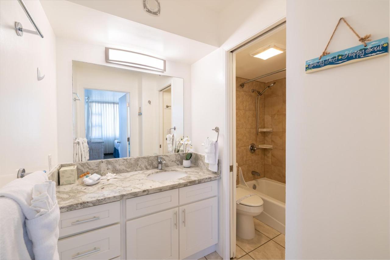 Waikiki Escapade Mountain Views Condo, Steps To Beach With Parking Perk Honolulu Eksteriør billede
